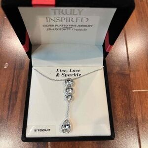 New NWT Truly Inspired Silver Plated Swarovski Necklace Teardrop Pendant Gift‎
